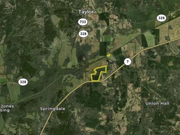Highway 7 , Water Valley, MS 38965
