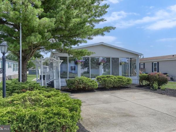 154 W SPRUCE STREET , PALMYRA, PA 17078