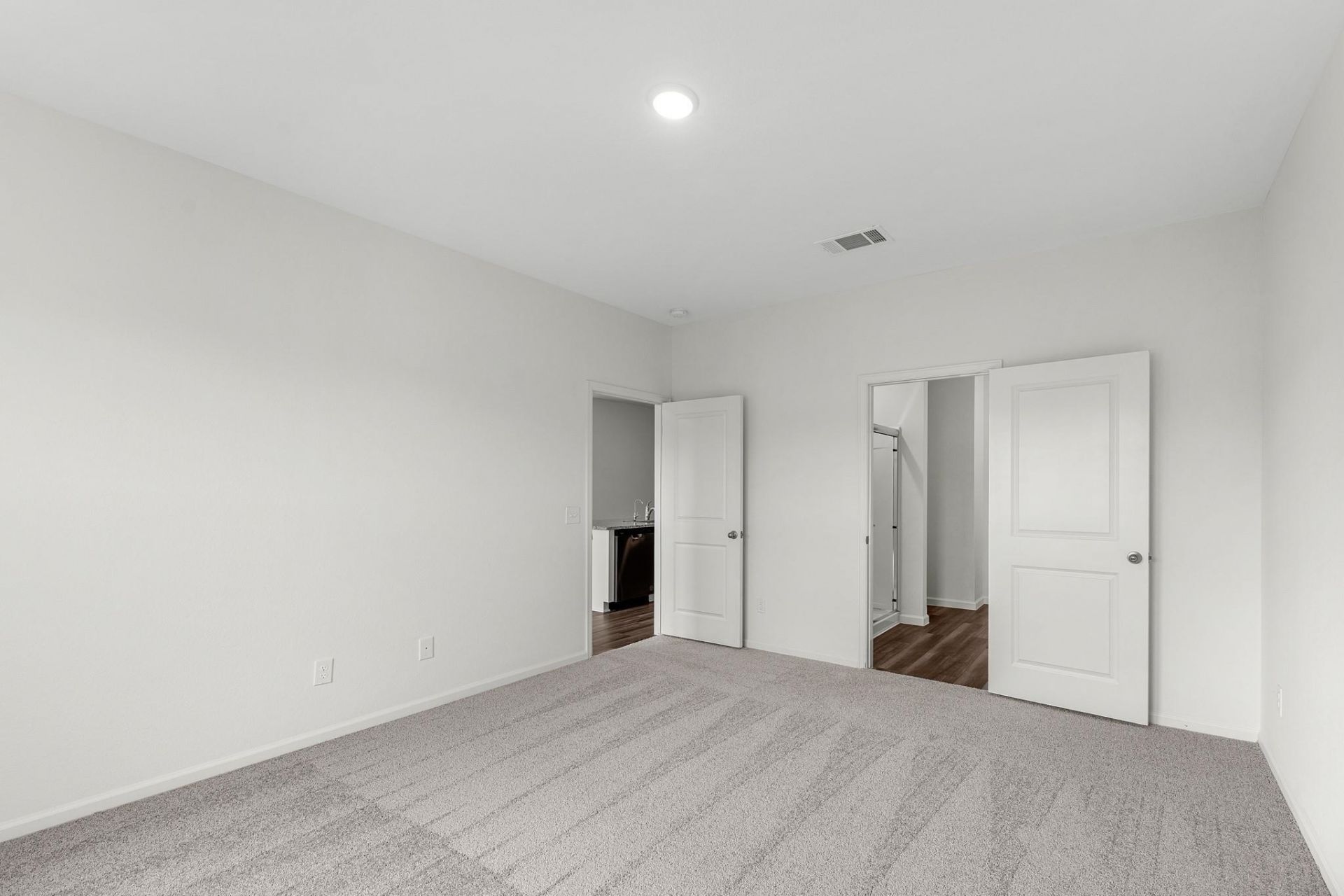711 Huelva St  Photo 14