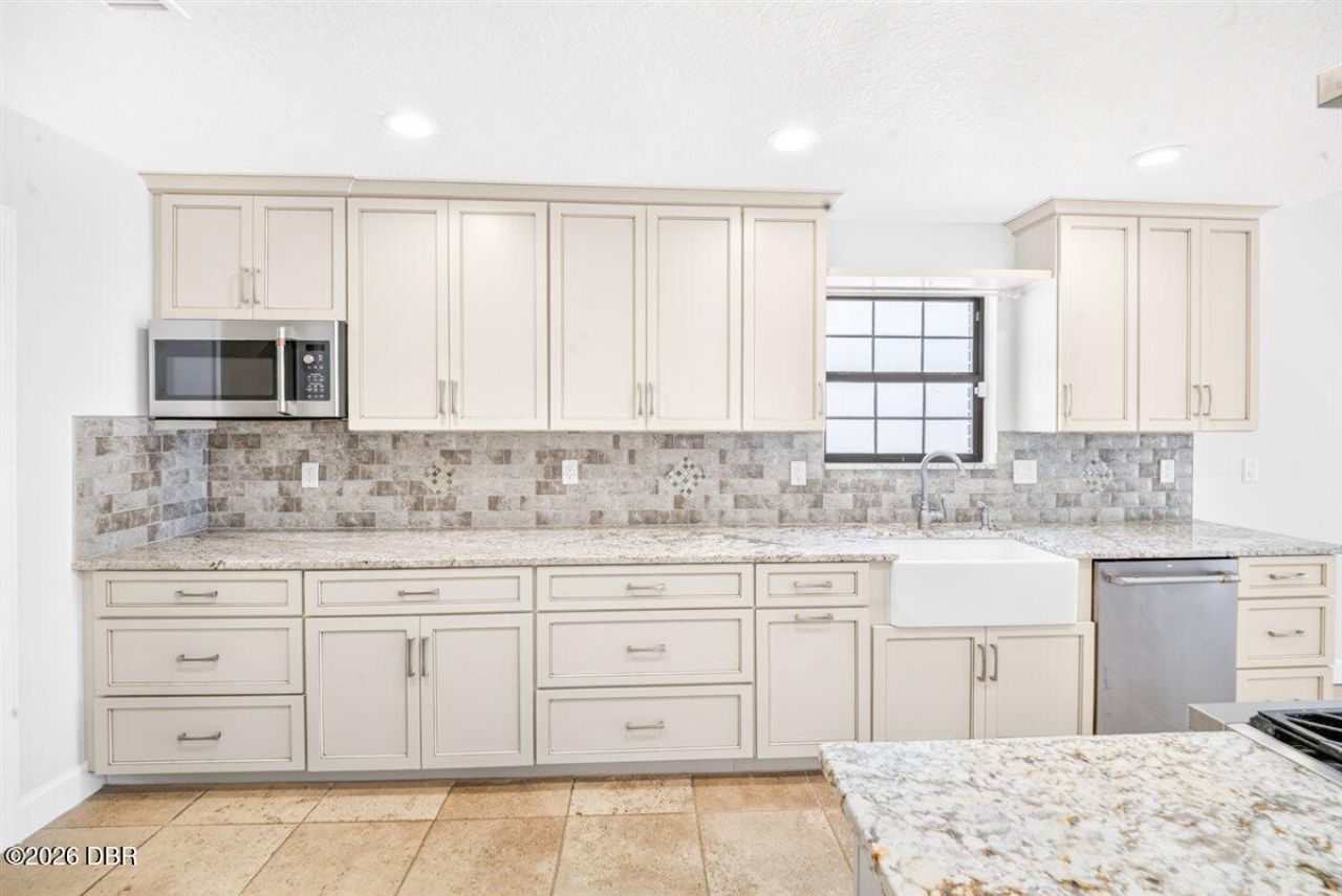 220 Country Circle Drive, Port Orange, FL 32128 Photo