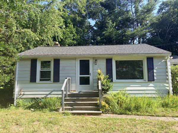 32 Paine Avenue , Hyannis, MA 02601