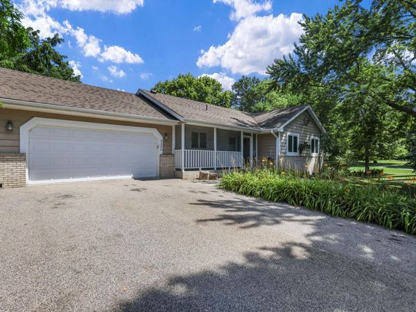 5200 W 135th Street, Savage, MN 55378