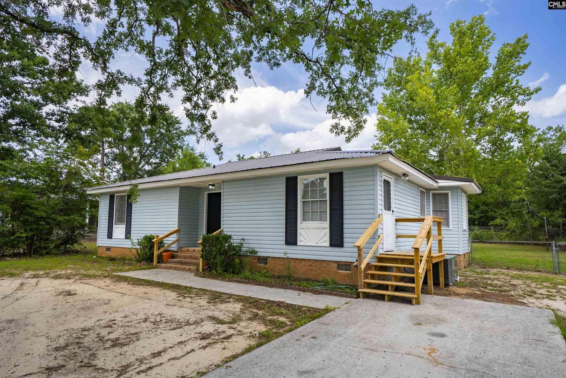 2756 American Avenue  Photo 6