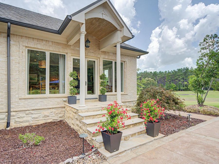 Property Image 101