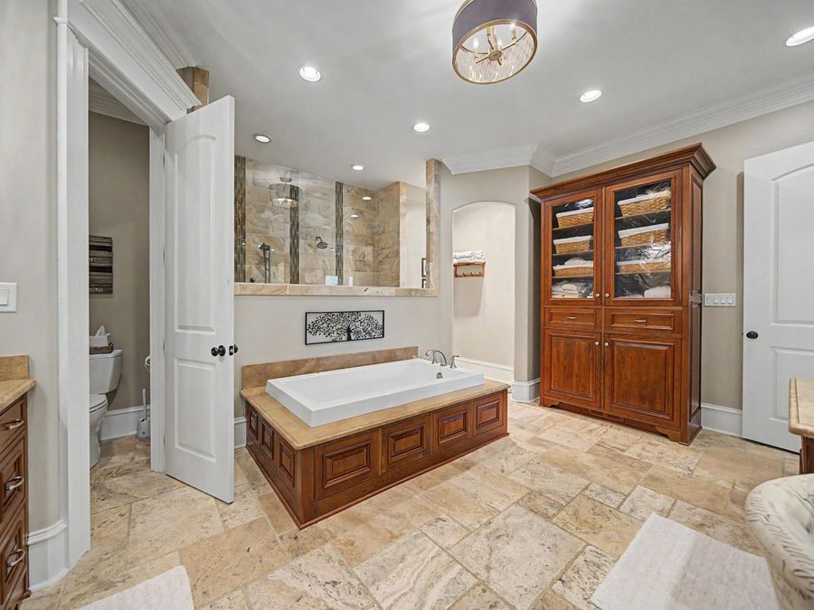 Property Image 64