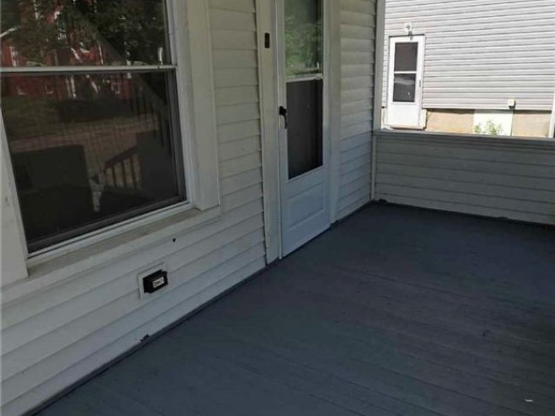 496 Rothrock Avenue , Akron, OH 44314 Photo 7