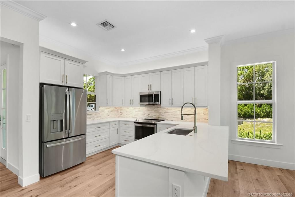 8109 SE Asaro Street, Hobe Sound, FL 33455 Photo