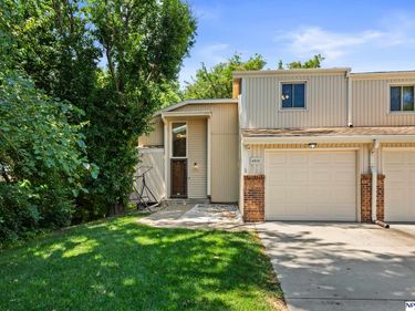 4010 N 104 Plaza, Omaha, NE 68134