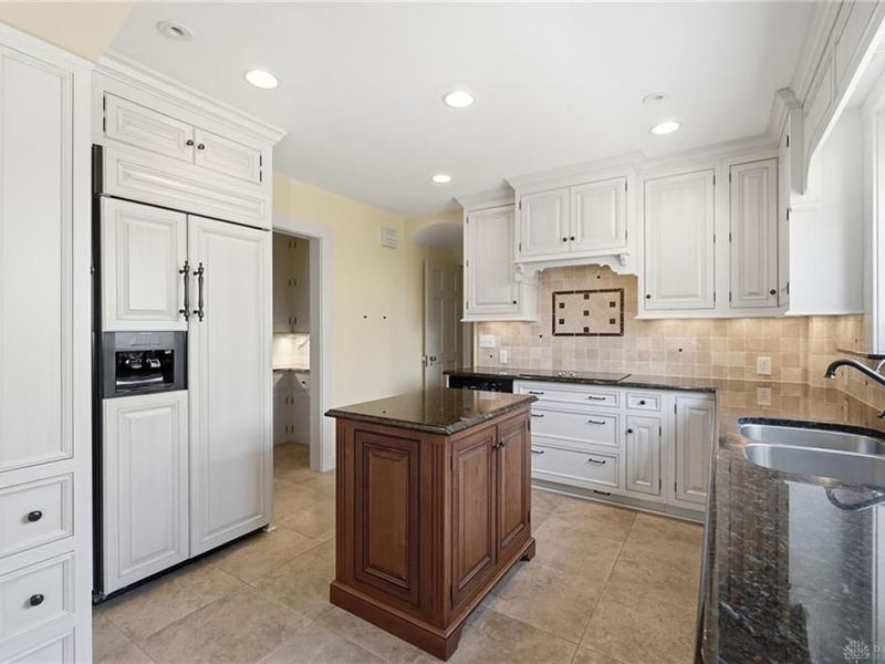 145 Wisteria Drive, Oakwood, OH 45419 Photo 35