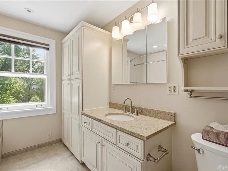 145 Wisteria Drive, Oakwood, OH 45419 Photo 63