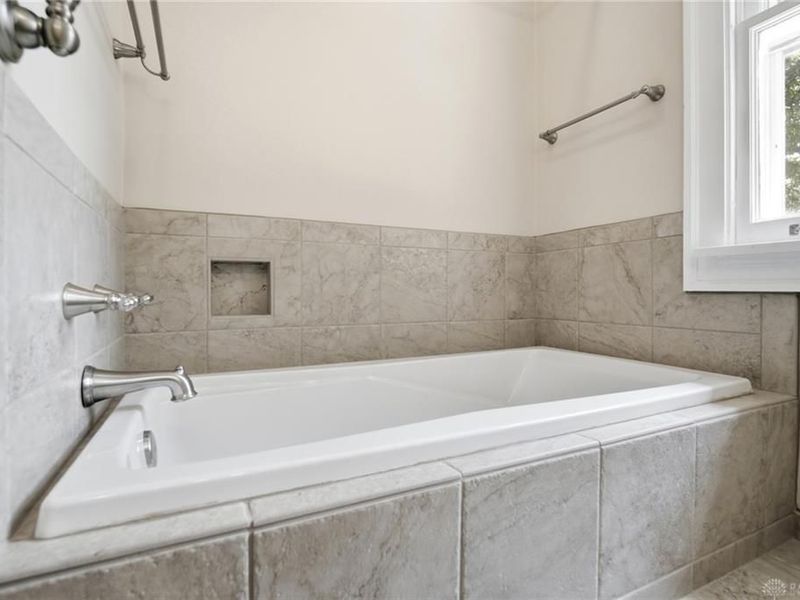 145 Wisteria Drive, Oakwood, OH 45419 Photo 65
