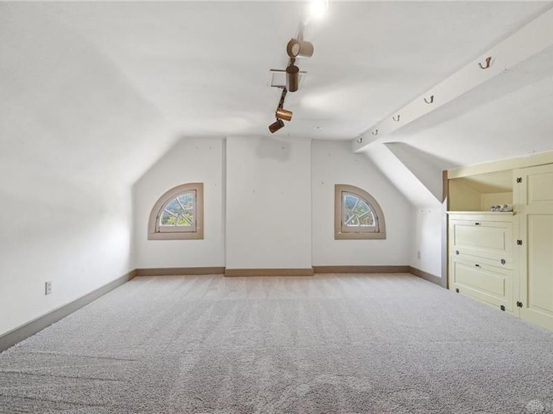 145 Wisteria Drive, Oakwood, OH 45419 Photo 70