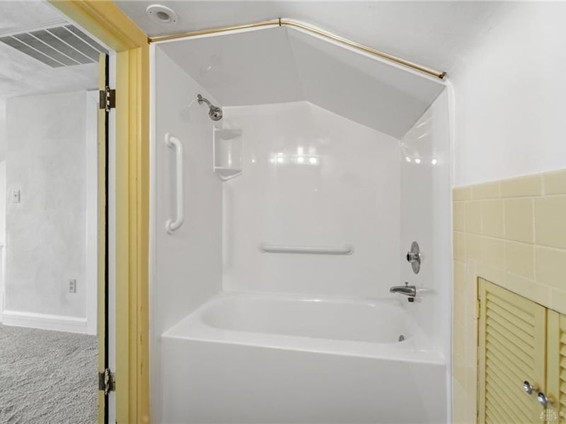 145 Wisteria Drive, Oakwood, OH 45419 Photo 76