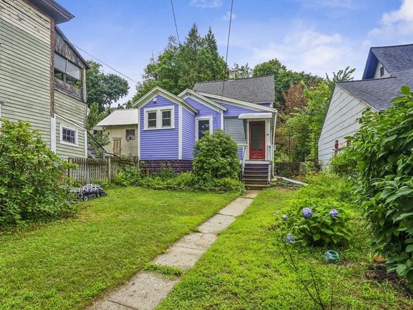 138 4th St, Montague, MA 01376
