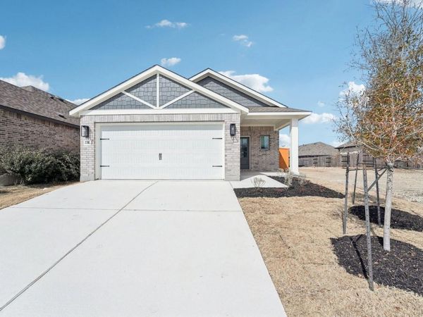 238 Bay Breeze DR, Kyle, TX 78640