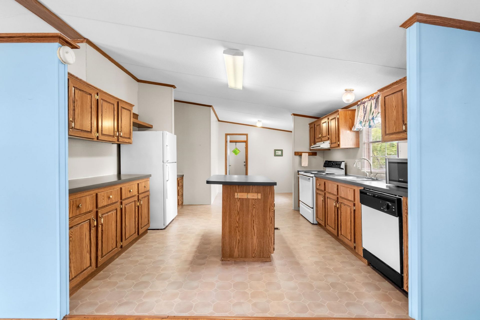 2409 Horne Ave.  Photo 4