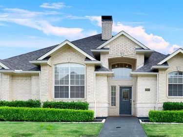 6064 BUFFRIDGE Trail, Dallas, TX 75252