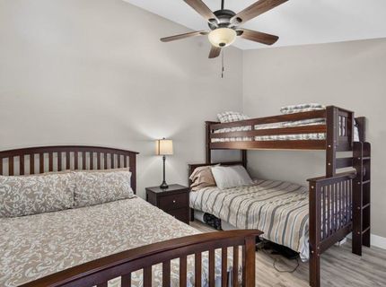 11589 Snowpeak Way, Unit #225, Truckee, CA 96161 Photo