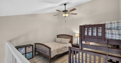 11589 Snowpeak Way, Unit #225, Truckee, CA 96161 Photo