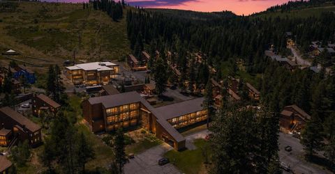 11589 Snowpeak Way, Unit #225, Truckee, CA 96161 Photo