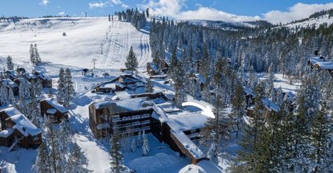 11589 Snowpeak Way, Unit #225, Truckee, CA 96161 Photo