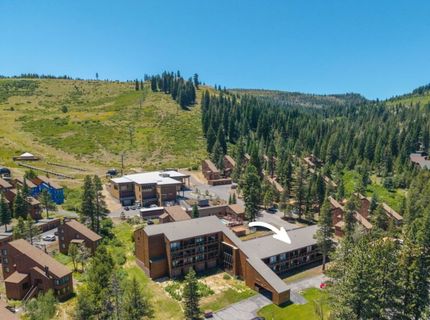 11589 Snowpeak Way, Unit #225, Truckee, CA 96161 Photo