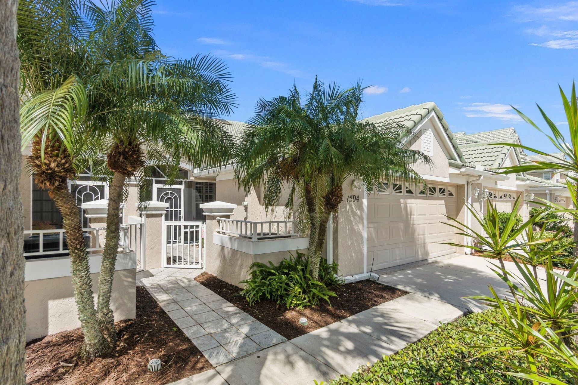 1594 SW Harbour Isles Circle, Unit 77, Port Saint Lucie, FL 34986 Photo