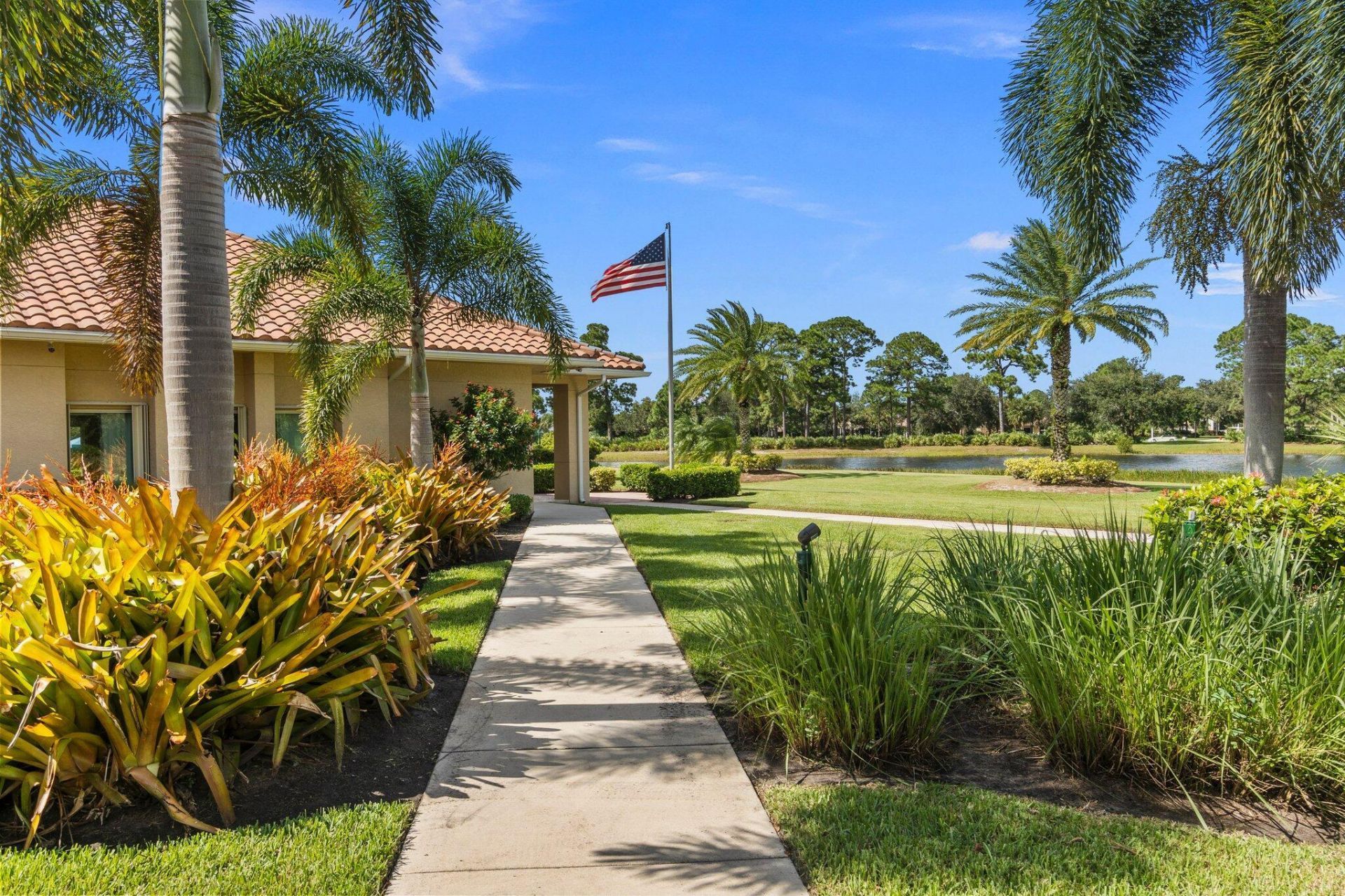 1594 SW Harbour Isles Circle, Unit 77, Port Saint Lucie, FL 34986 Photo