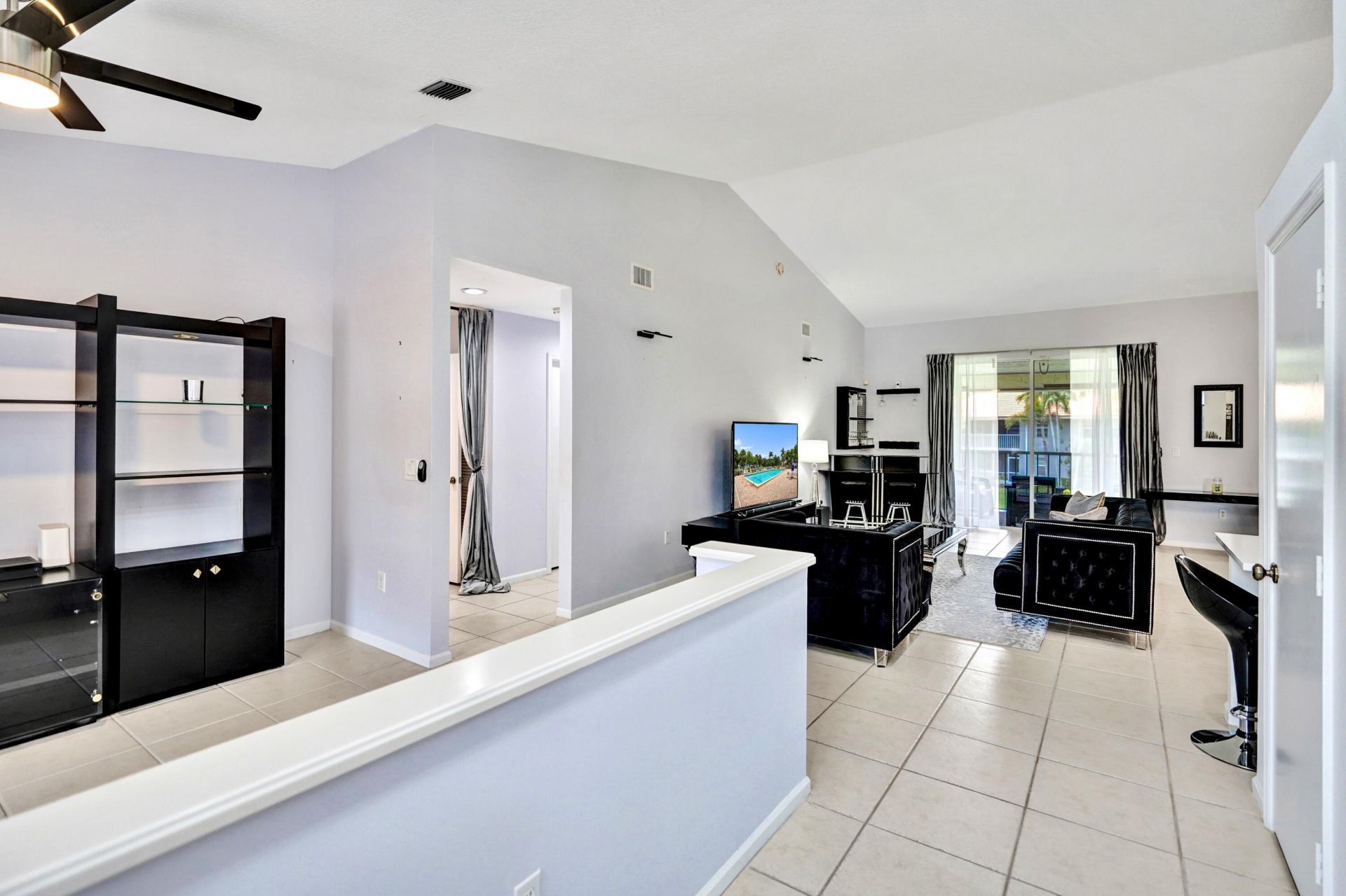 7669 Springwater Place, Unit 202, Boynton Beach, FL 33437 Photo
