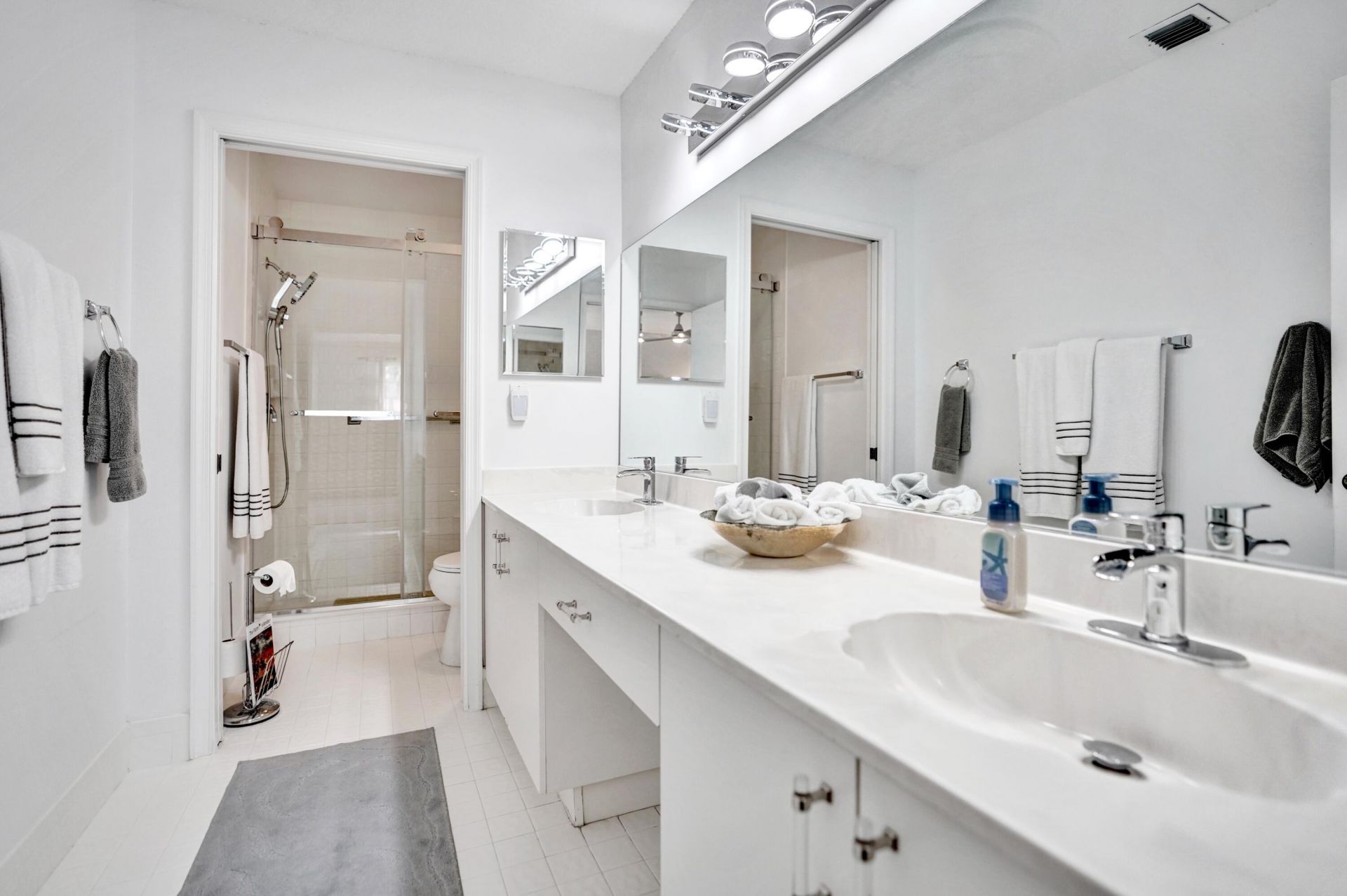 7669 Springwater Place, Unit 202, Boynton Beach, FL 33437 Photo