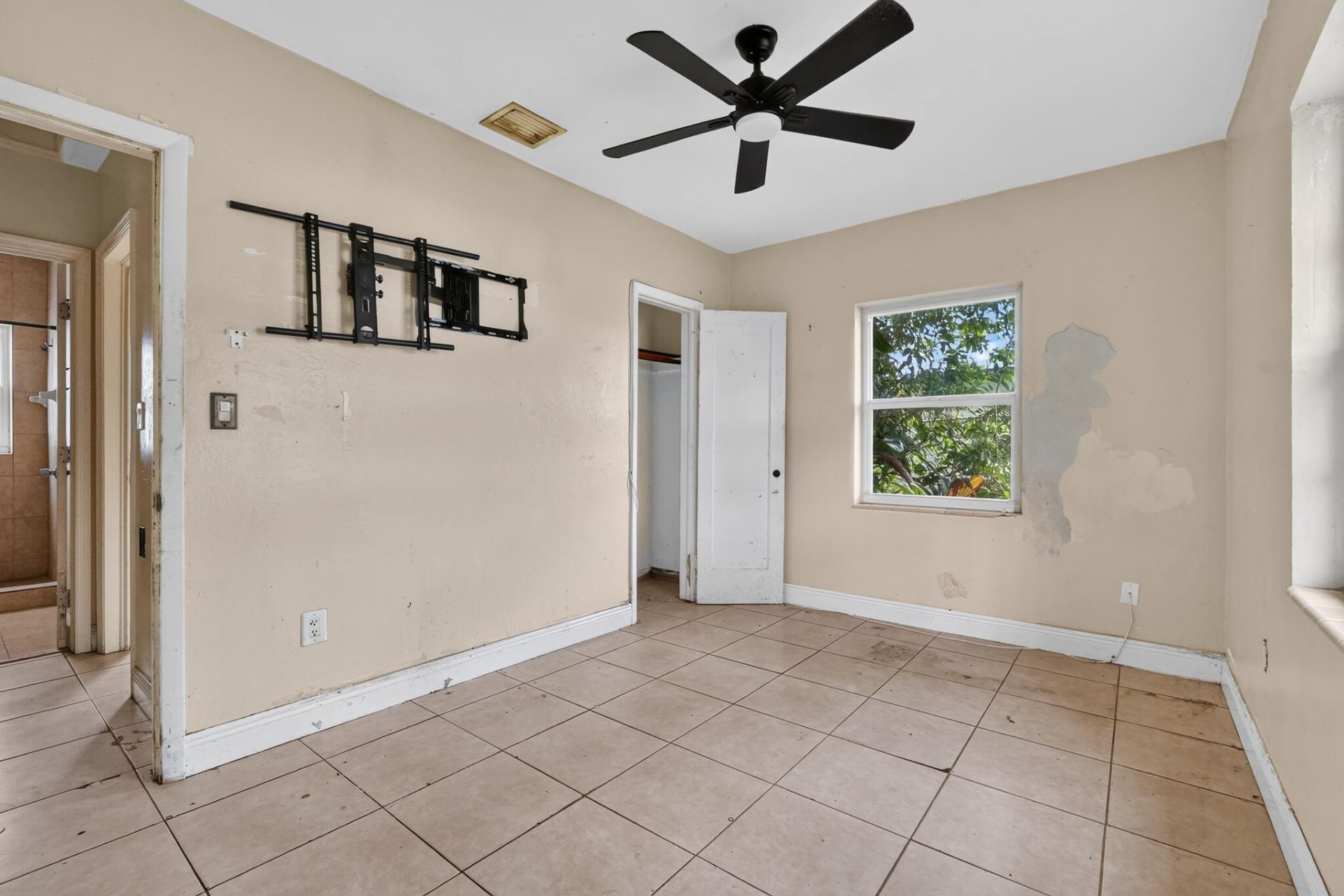14621 Lincoln Boulevard, Miami, FL 33176 Photo