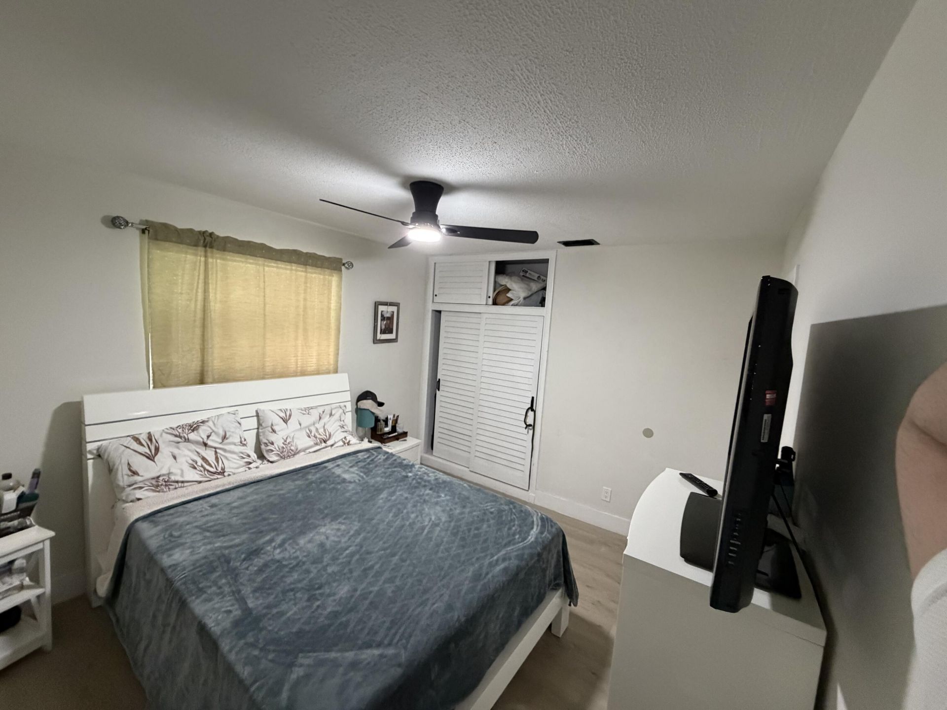 912 Montego Drive, West Palm Beach, FL 33415 Photo