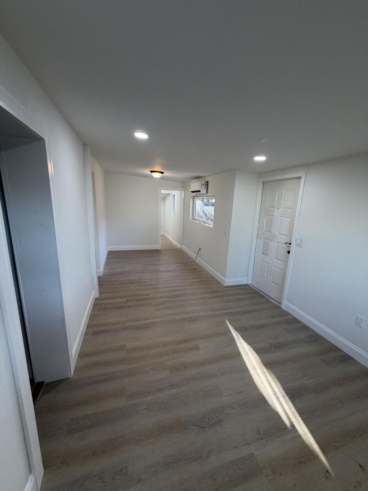 912 Montego Drive, West Palm Beach, FL 33415 Photo