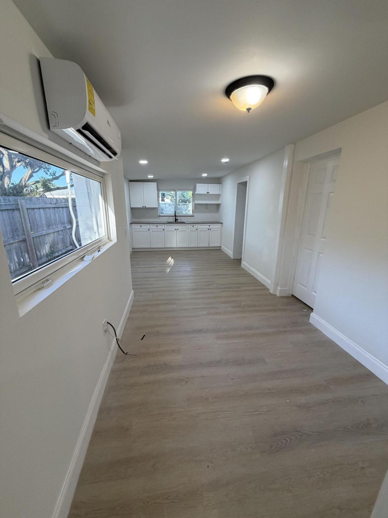 912 Montego Drive, West Palm Beach, FL 33415 Photo