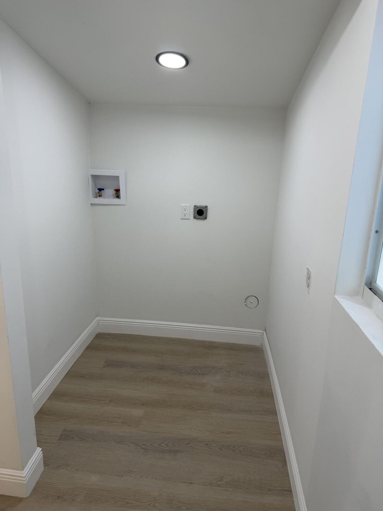 912 Montego Drive, West Palm Beach, FL 33415 Photo