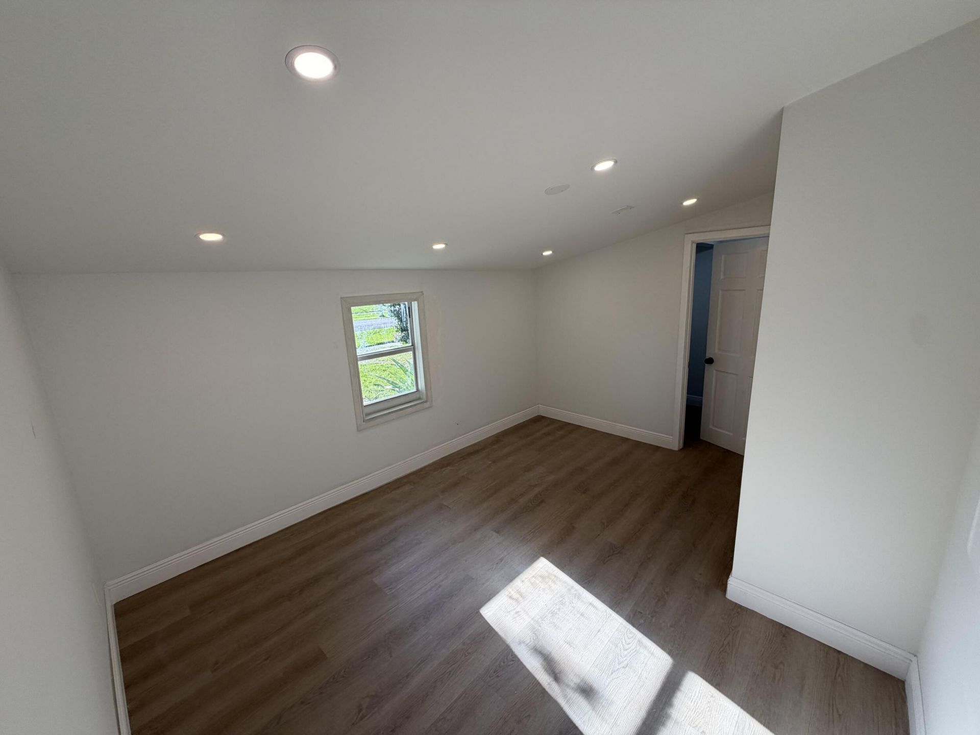 912 Montego Drive, West Palm Beach, FL 33415 Photo