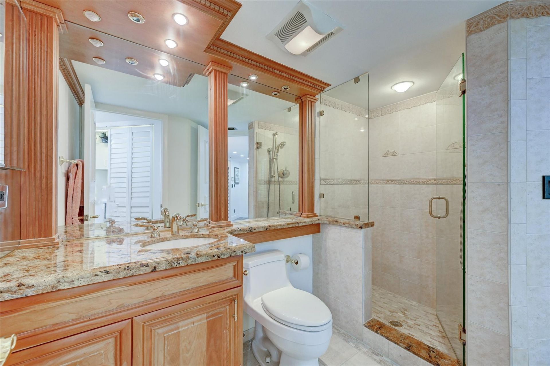 300 Three Islands Boulevard, Unit 101, Hallandale Beach, FL 33009 Photo