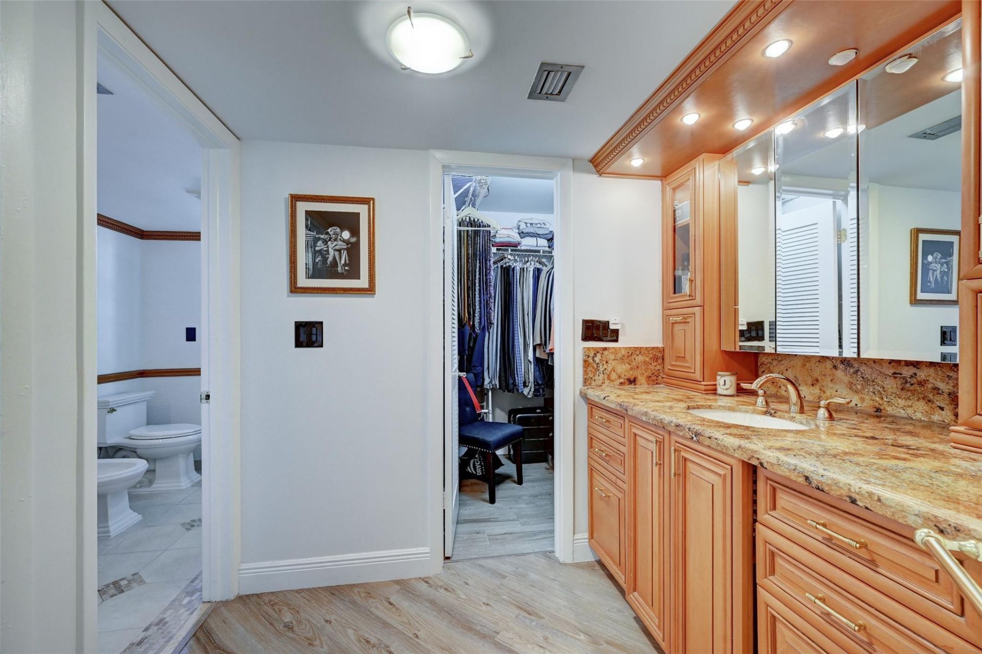 300 Three Islands Boulevard, Unit 101, Hallandale Beach, FL 33009 Photo