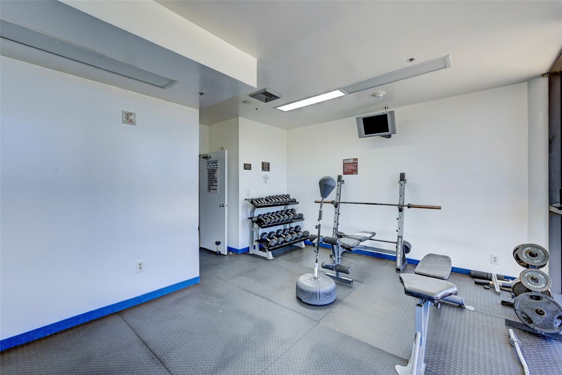 300 Three Islands Boulevard, Unit 101, Hallandale Beach, FL 33009 Photo