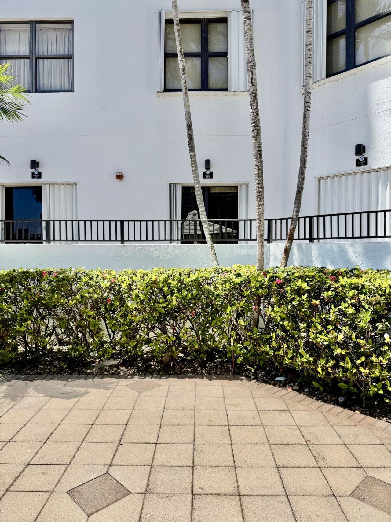 300 Three Islands Boulevard, Unit 101, Hallandale Beach, FL 33009 Photo