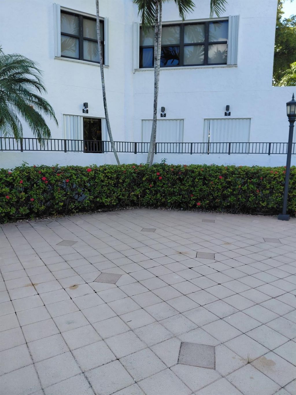 300 Three Islands Boulevard, Unit 101, Hallandale Beach, FL 33009 Photo