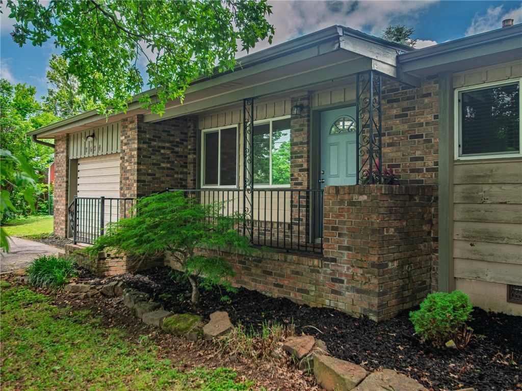 2634 Old Wire Road, Fayetteville, AR 72703 Main Photo