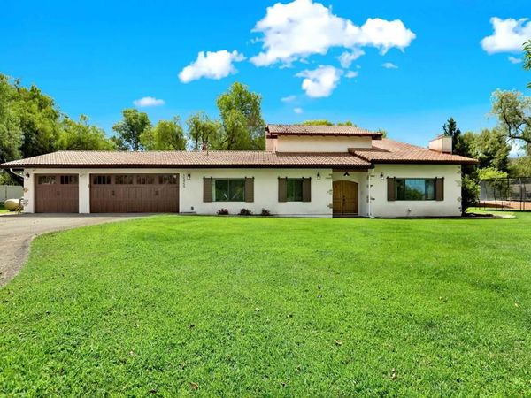 15459 Glentree Road , Valley Center, CA 92082