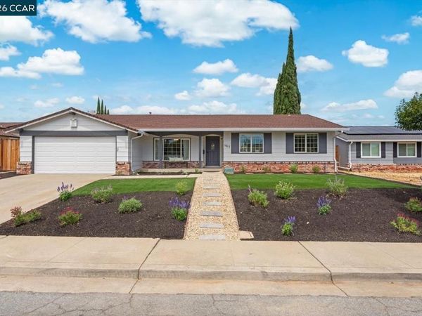 1617 Greenridge Dr , Pittsburg, CA 94565