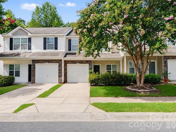 13983 Singleleaf Lane , Charlotte, NC 28278