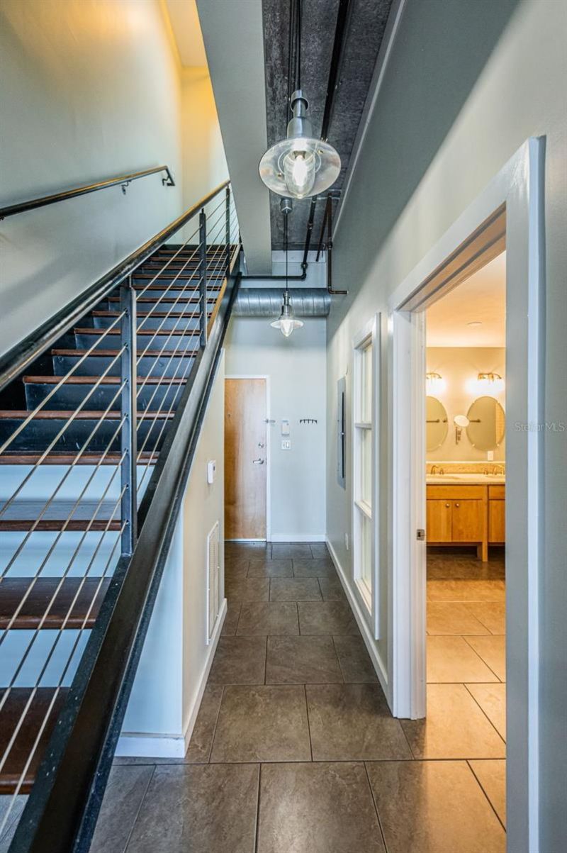 175 2nd Street S, Unit P04, Saint Petersburg, FL 33701 Photo