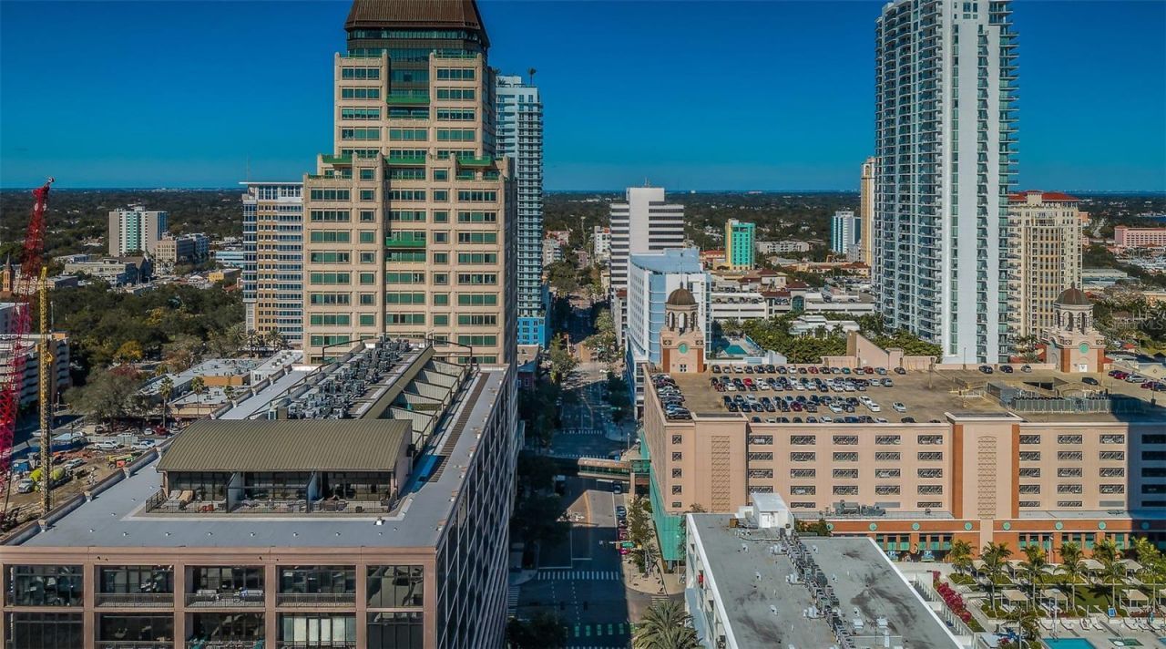 175 2nd Street S, Unit P04, Saint Petersburg, FL 33701 Photo