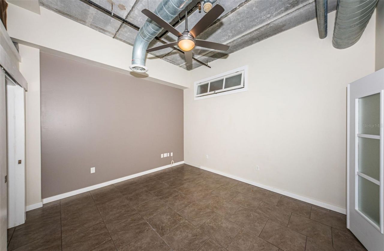175 2nd Street S, Unit P04, Saint Petersburg, FL 33701 Photo