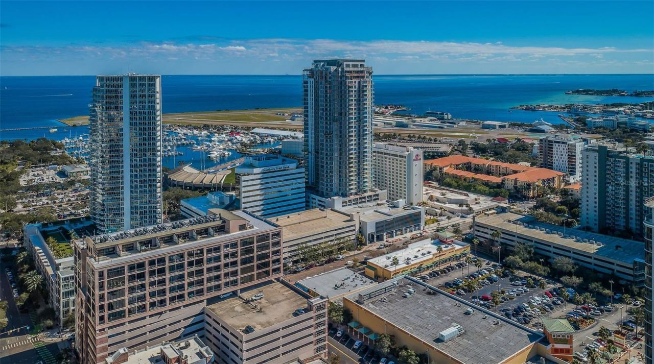 175 2nd Street S, Unit P04, Saint Petersburg, FL 33701 Photo
