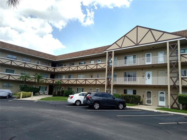 2464 AUSTRALIA WAY E, Unit 14, CLEARWATER, FL 33763